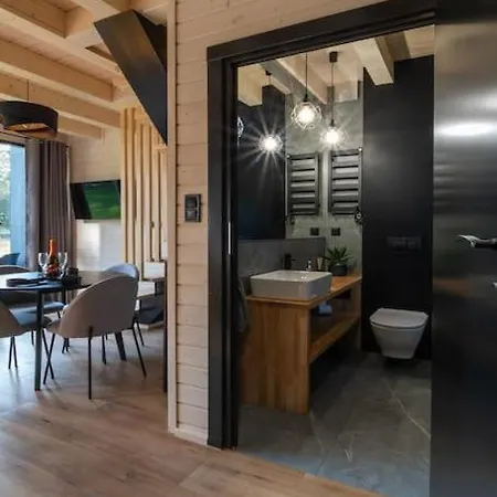 Po Prostu Piekna! Nad Jeziorem