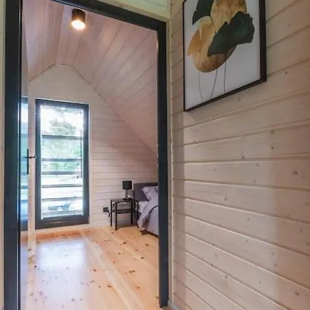 Po Prostu Piekna! Nad Jeziorem *